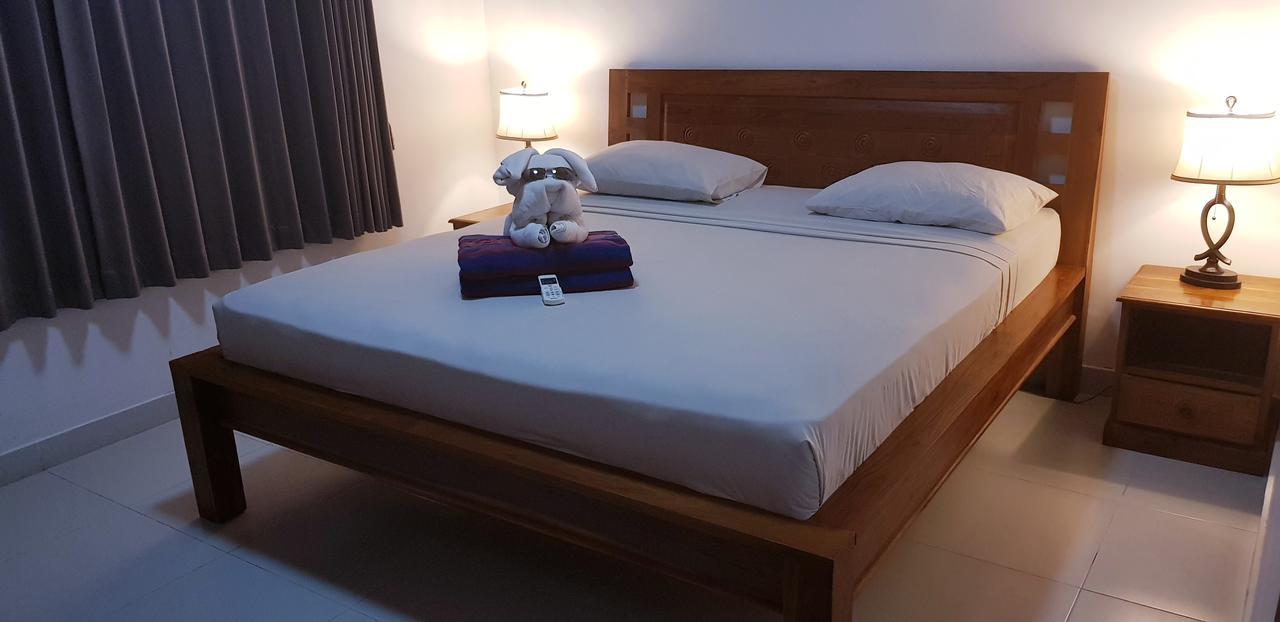 Kusnadi Hotel Legian  Luaran gambar