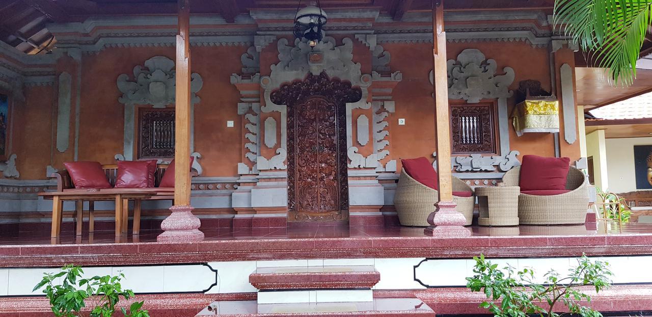 Kusnadi Hotel Legian  Luaran gambar