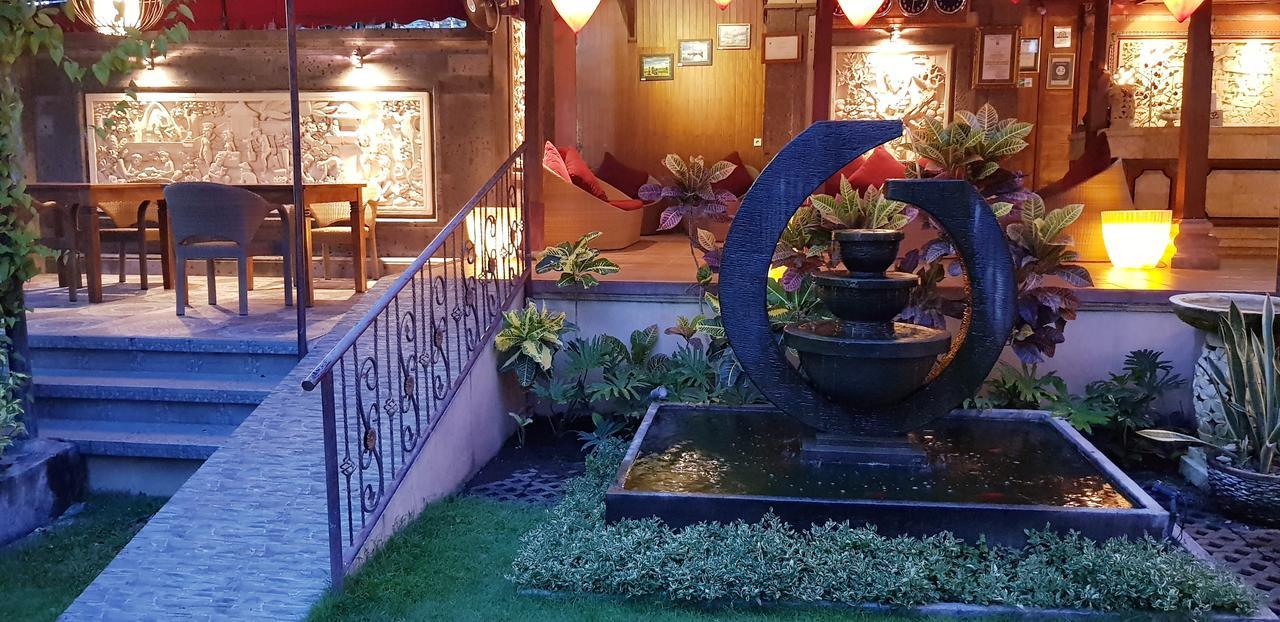 Kusnadi Hotel Legian  Luaran gambar
