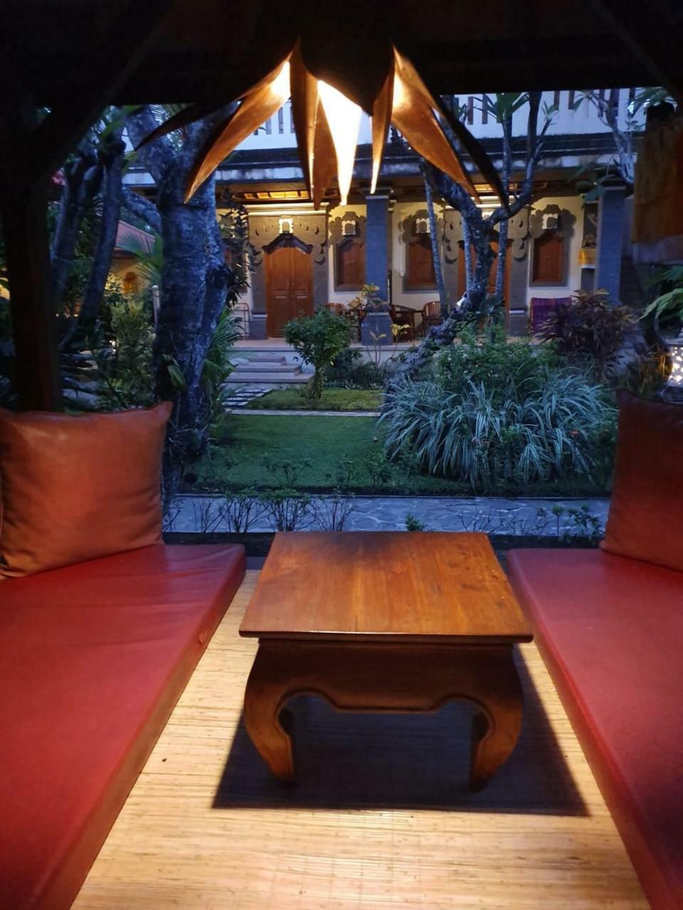 Kusnadi Hotel Legian  Luaran gambar