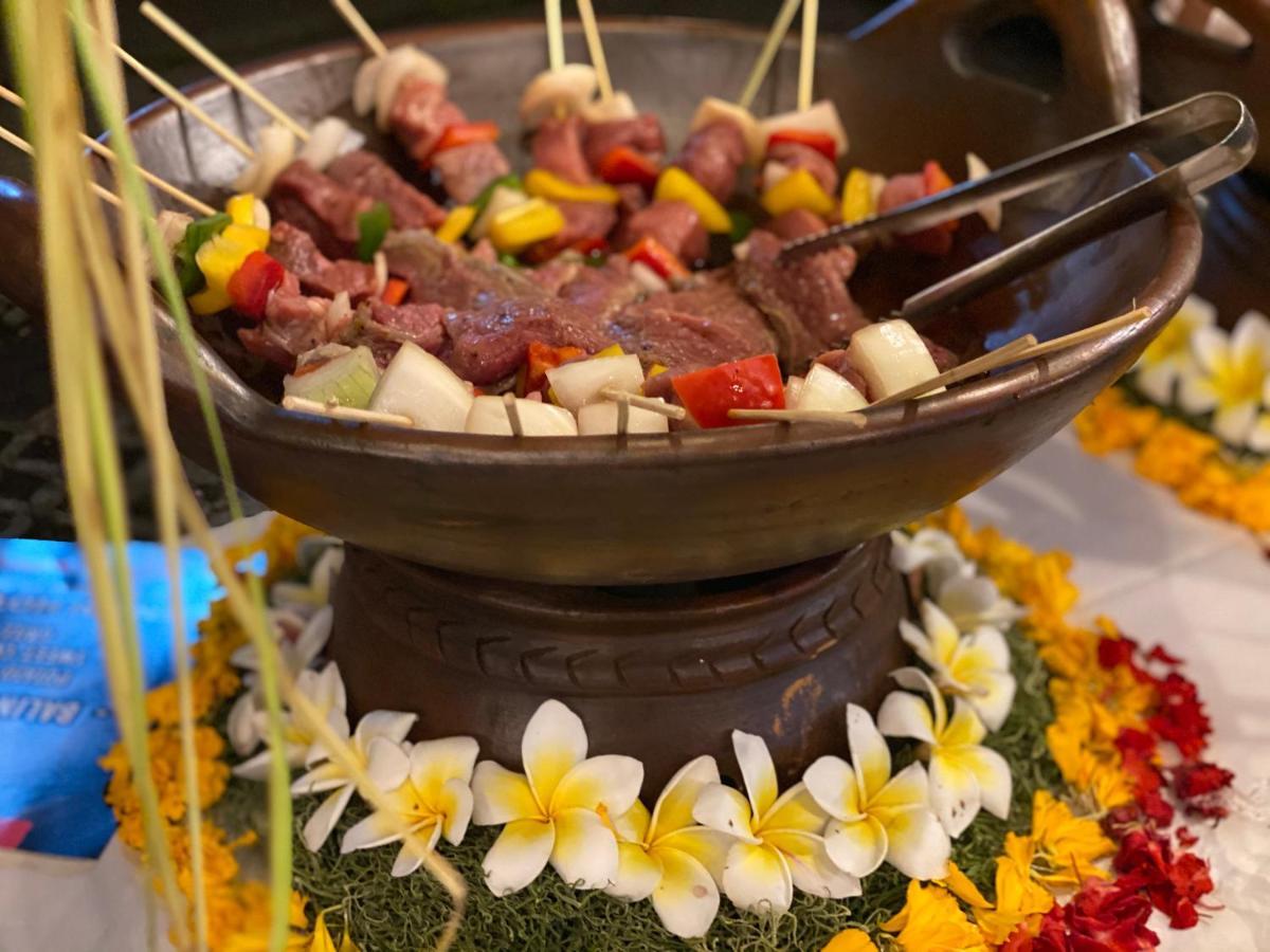 Kusnadi Hotel Legian  Luaran gambar