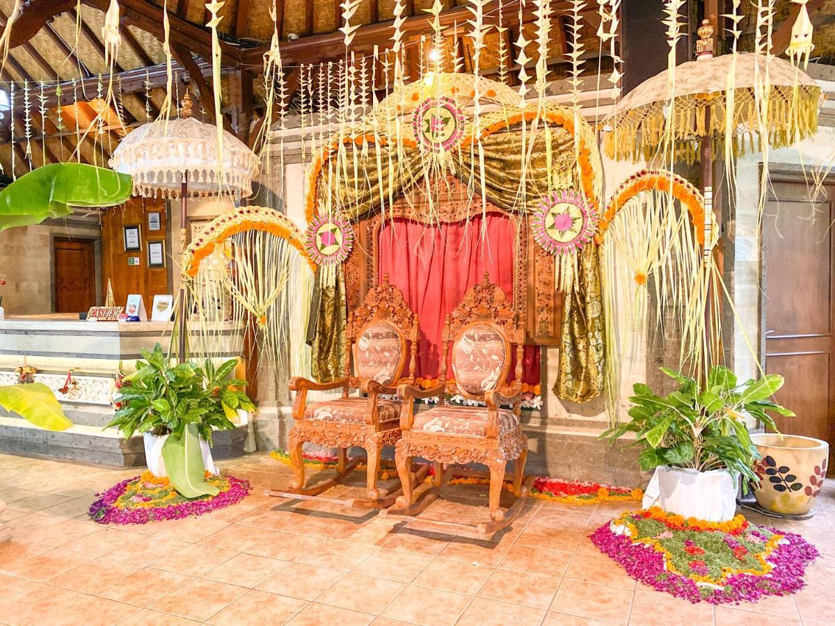 Kusnadi Hotel Legian  Luaran gambar